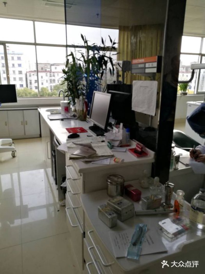 抚州拔牙:应对牙齿问题的关键步骤